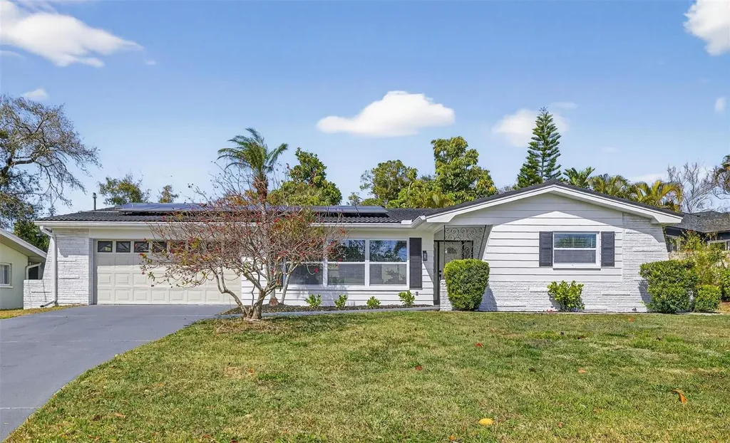 1598 Brookside Boulevard Largo FL 33770