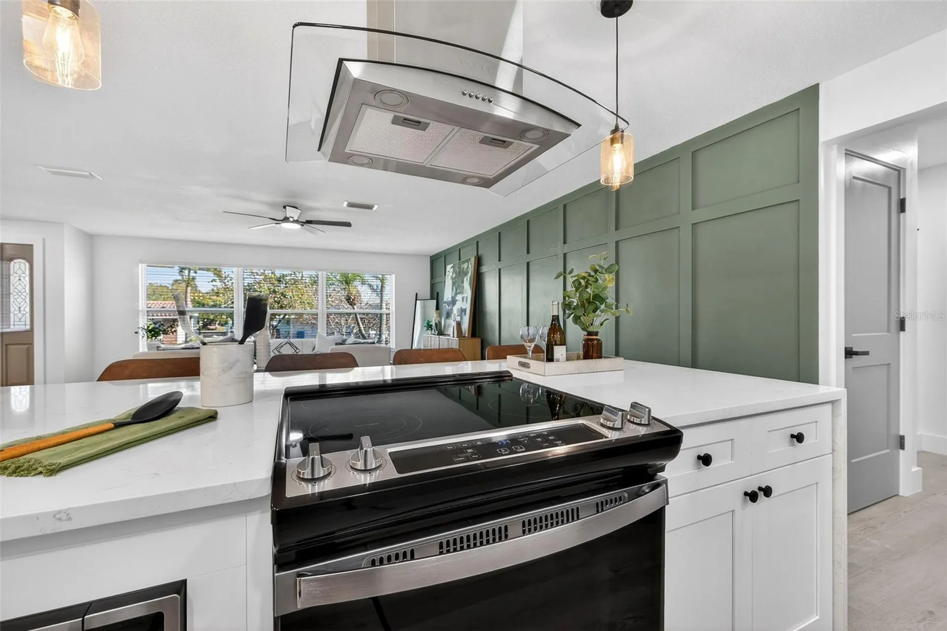 1598 Brookside Boulevard Largo FL 33770