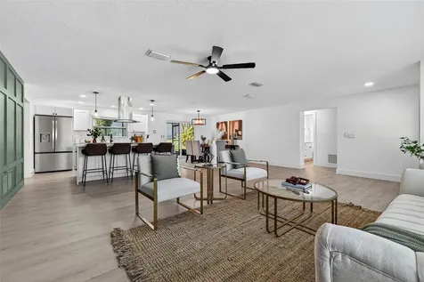 1598 Brookside Boulevard Largo FL 33770