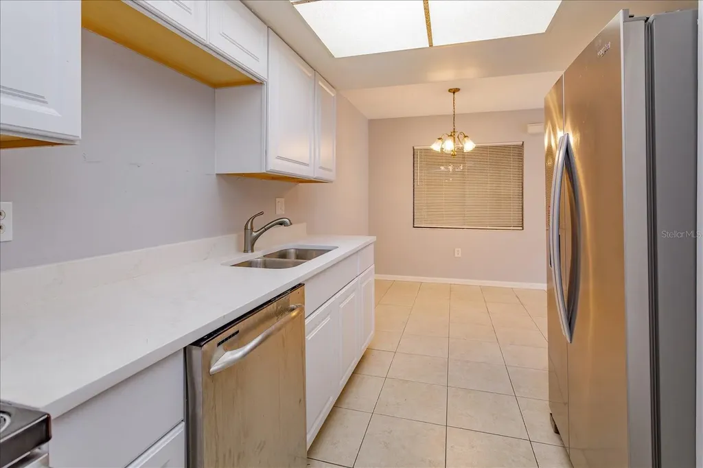 5013 Vineland Road Orlando FL 32811