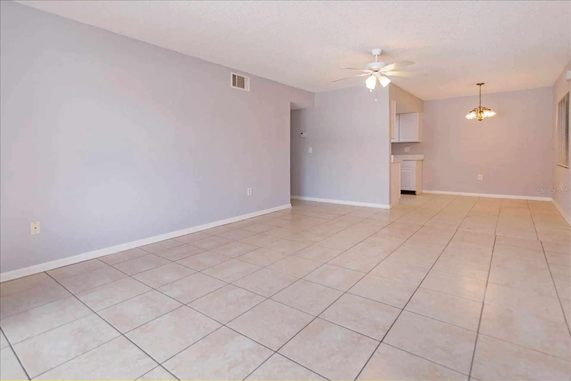 5013 Vineland Road Orlando FL 32811