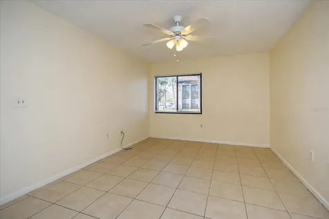 5013 Vineland Road Orlando FL 32811