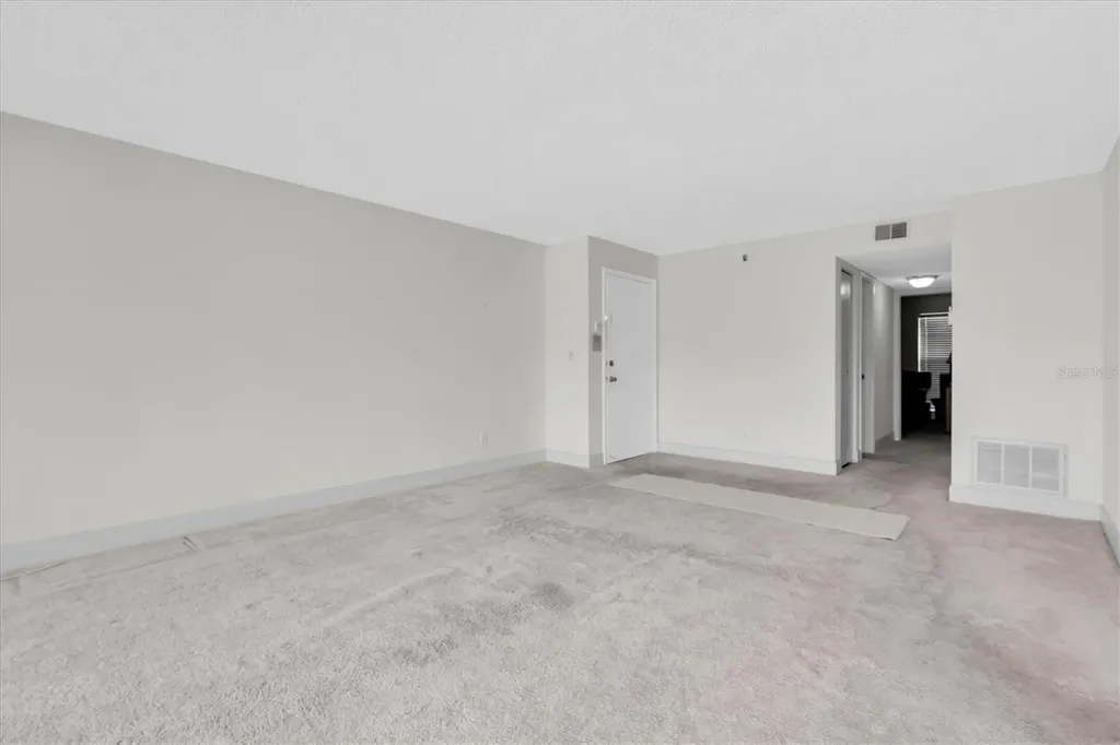 225 Country Club Drive Largo FL 33771