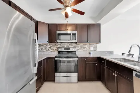 225 Country Club Drive Largo FL 33771