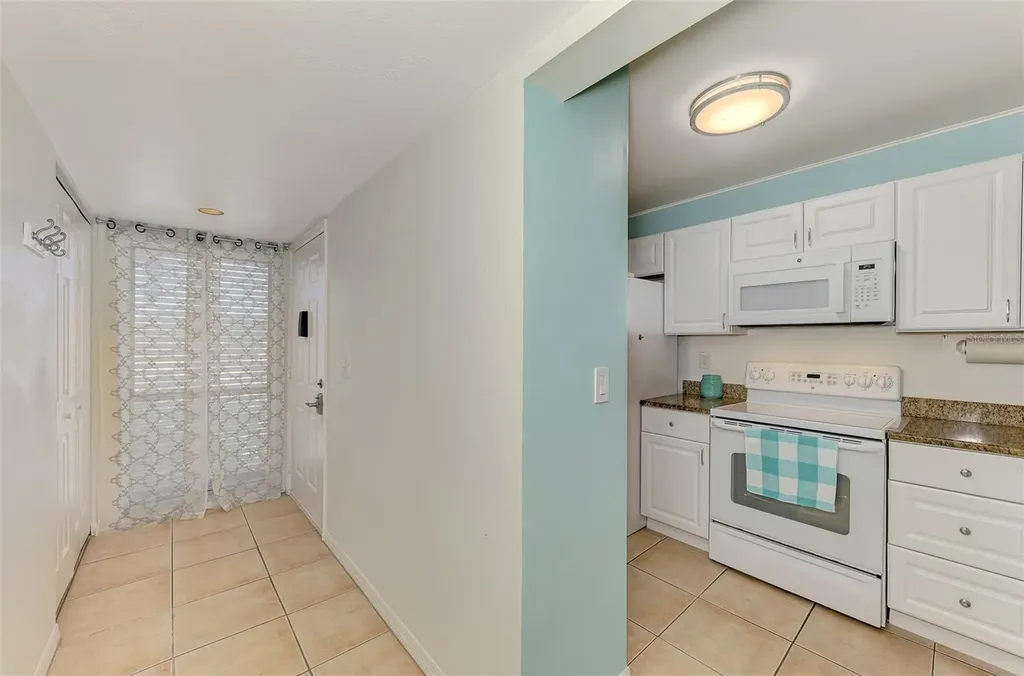 458 Cerromar Road Venice FL 34293
