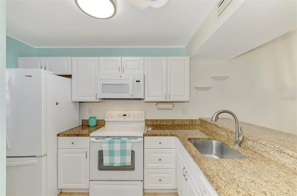 458 Cerromar Road Venice FL 34293