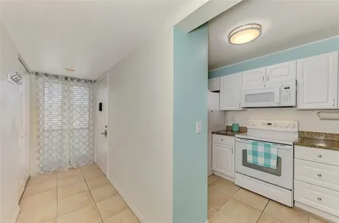 458 Cerromar Road Venice FL 34293