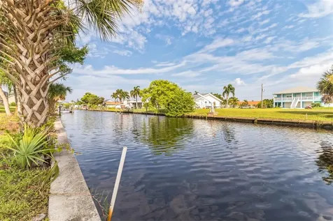 3103 Riverside Drive Punta Gorda FL 33950