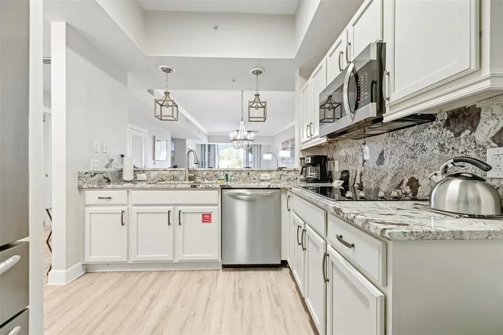 102 Yacht Harbor Drive Palm Coast FL 32137