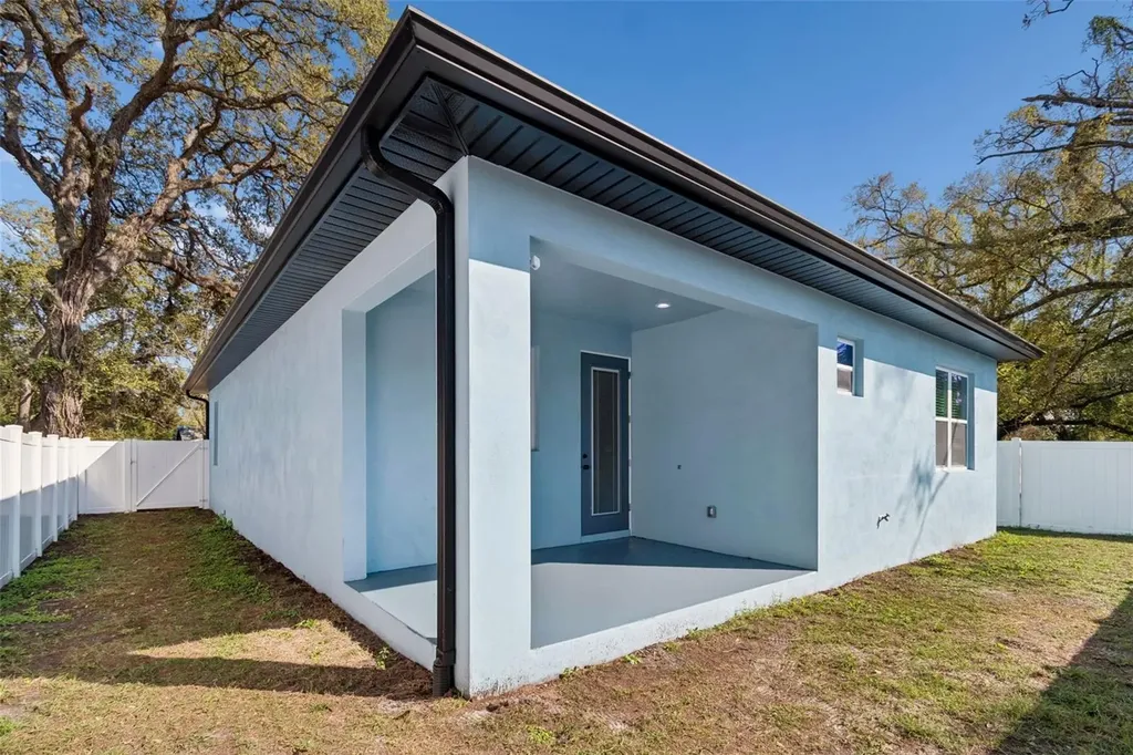 8118 N Brooks Street Tampa FL 33604