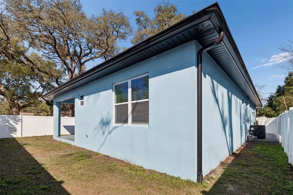 8118 N Brooks Street Tampa FL 33604