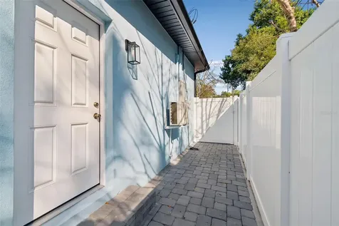 8118 N Brooks Street Tampa FL 33604