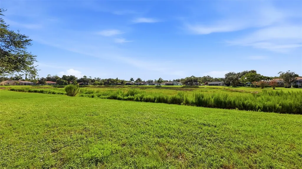 6228 Aventura Drive Sarasota FL 34241