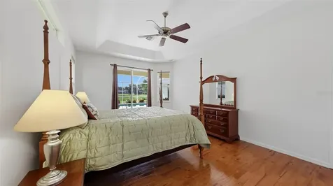 6228 Aventura Drive Sarasota FL 34241