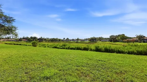 6228 Aventura Drive Sarasota FL 34241
