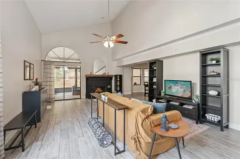 5437 Wincrest Court Orlando FL 32812
