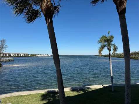 3330 Gulf Of Mexico Drive Longboat Key FL 34228