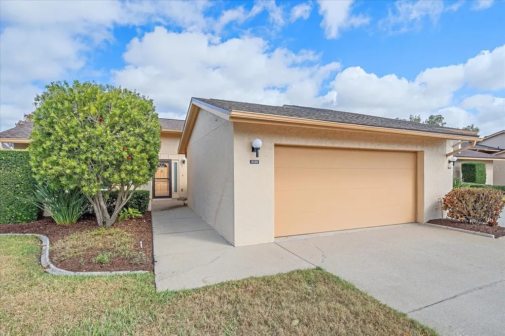 3135 Glen Elyn Boulevard Sarasota FL 34237
