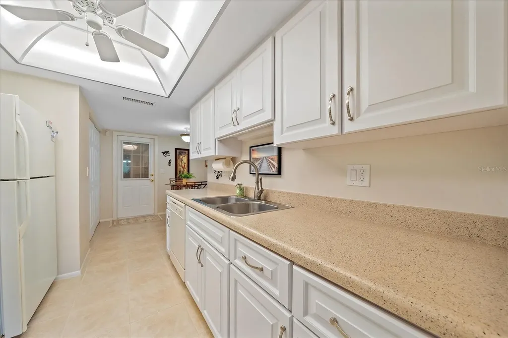 3135 Glen Elyn Boulevard Sarasota FL 34237