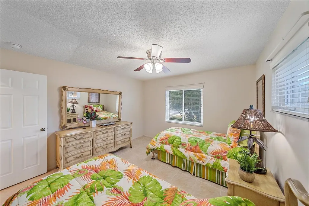 3135 Glen Elyn Boulevard Sarasota FL 34237