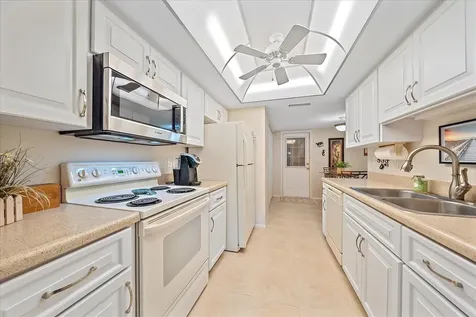 3135 Glen Elyn Boulevard Sarasota FL 34237