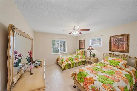 3135 Glen Elyn Boulevard Sarasota FL 34237