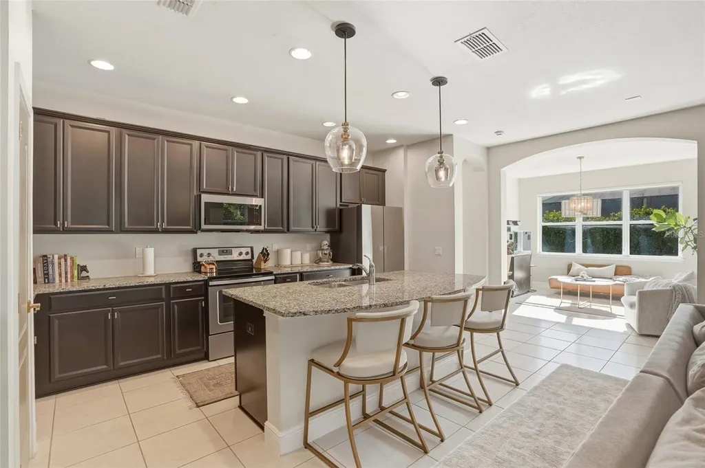 7015 Old Benton Drive Apollo Beach FL 33572