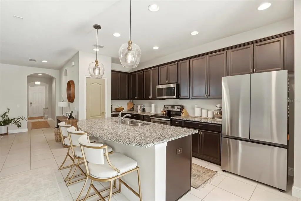 7015 Old Benton Drive Apollo Beach FL 33572