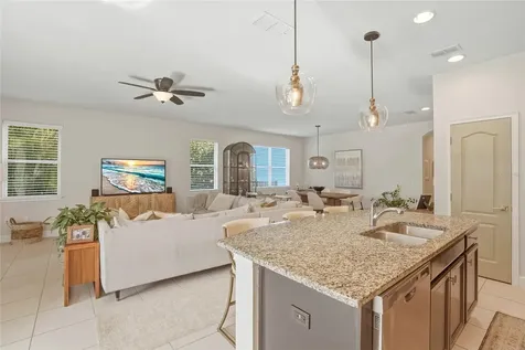 7015 Old Benton Drive Apollo Beach FL 33572