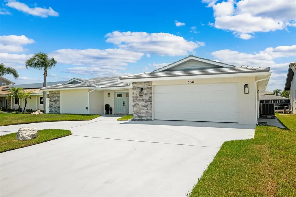 5041 Cabrilla Court New Port Richey FL 34652