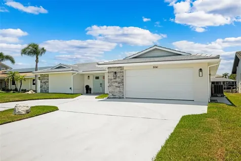 5041 Cabrilla Court New Port Richey FL 34652