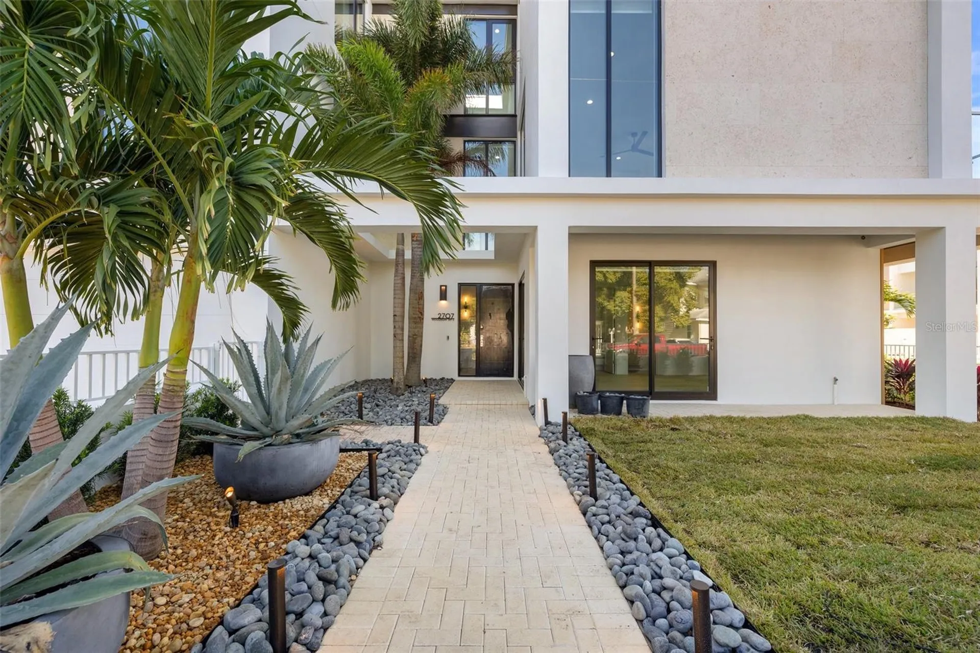 2707 N Woodrow Avenue Tampa FL 33602