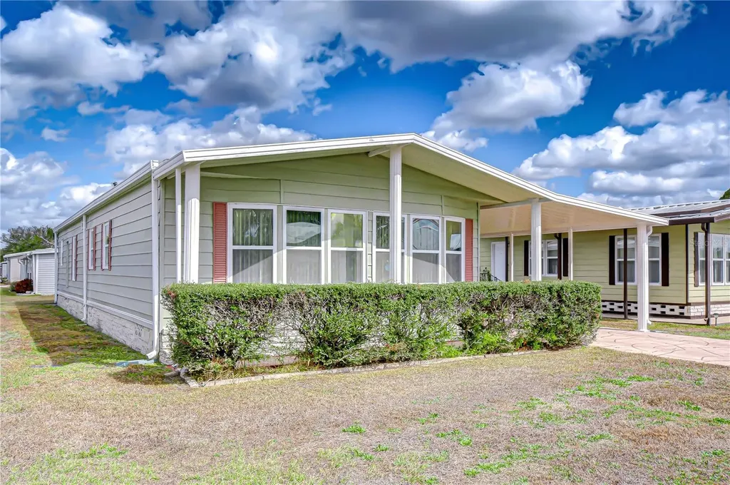 35145 Wagner Way Zephyrhills FL 33541