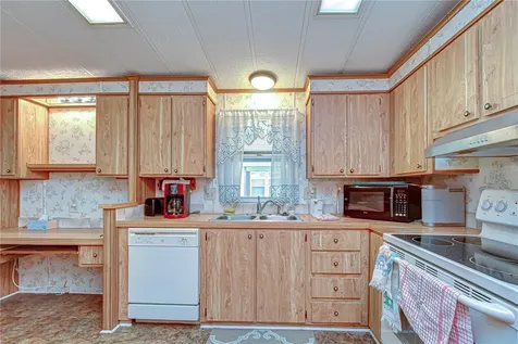 35145 Wagner Way Zephyrhills FL 33541