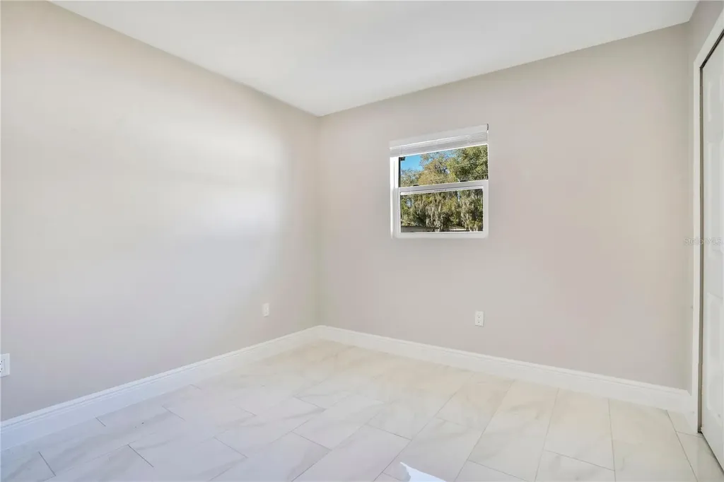 1544 N Highland Street Mount Dora FL 32757