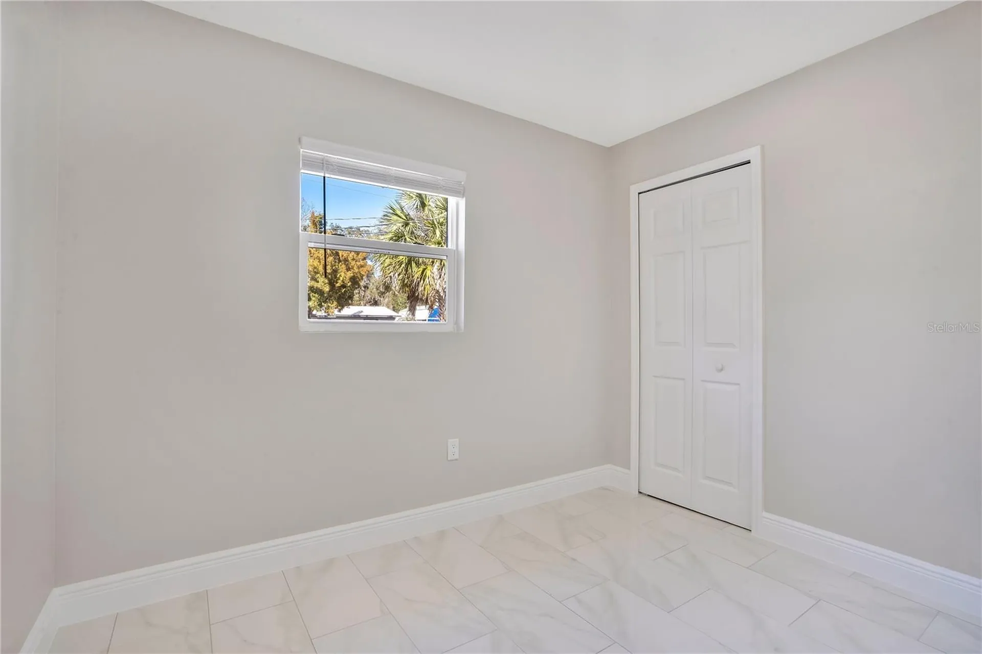 1544 N Highland Street Mount Dora FL 32757