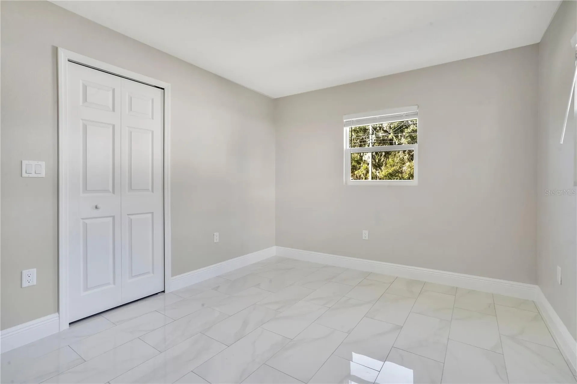 1544 N Highland Street Mount Dora FL 32757