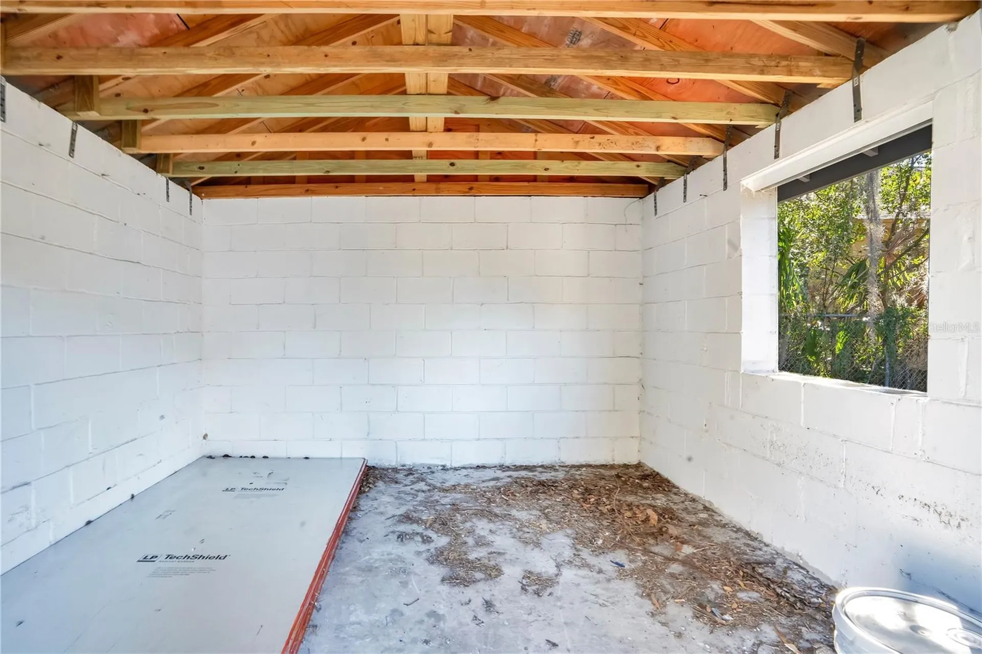 1544 N Highland Street Mount Dora FL 32757