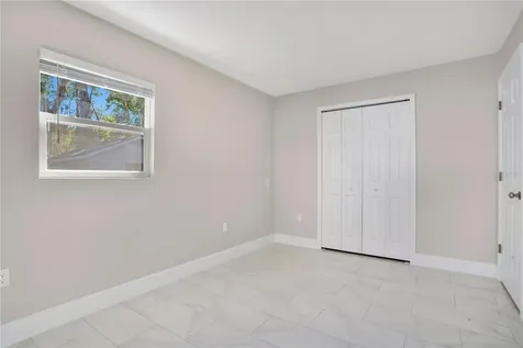 1544 N Highland Street Mount Dora FL 32757