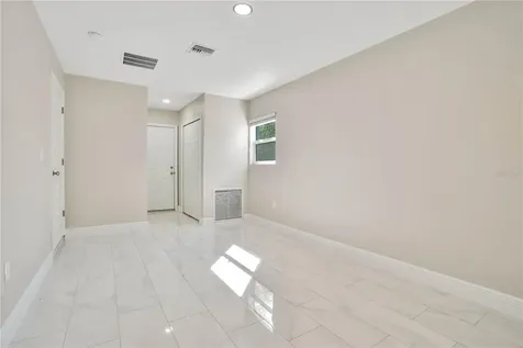 1544 N Highland Street Mount Dora FL 32757