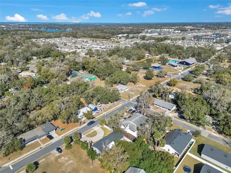 1544 N Highland Street Mount Dora FL 32757