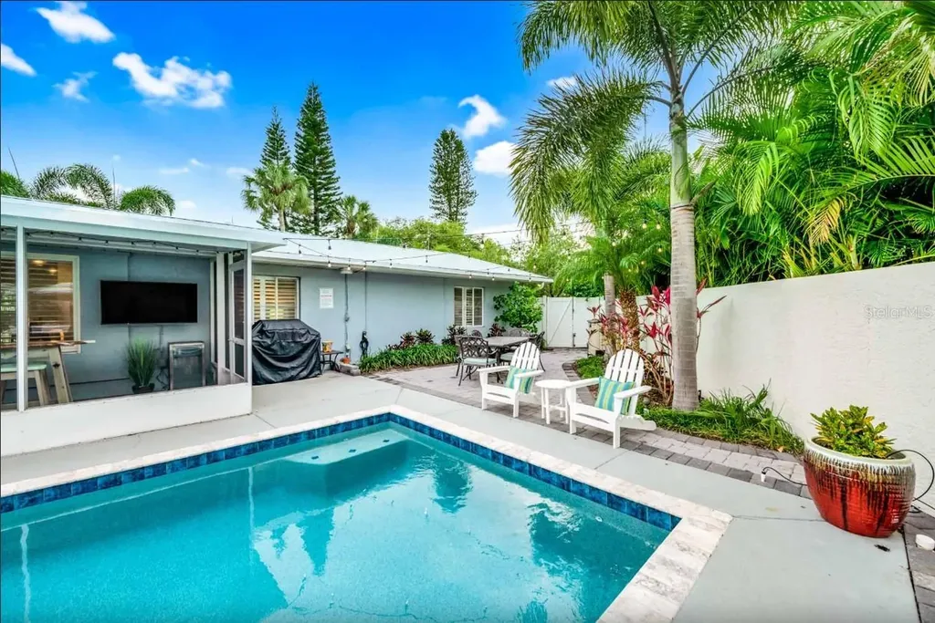 301 Jackson Drive Sarasota FL 34236