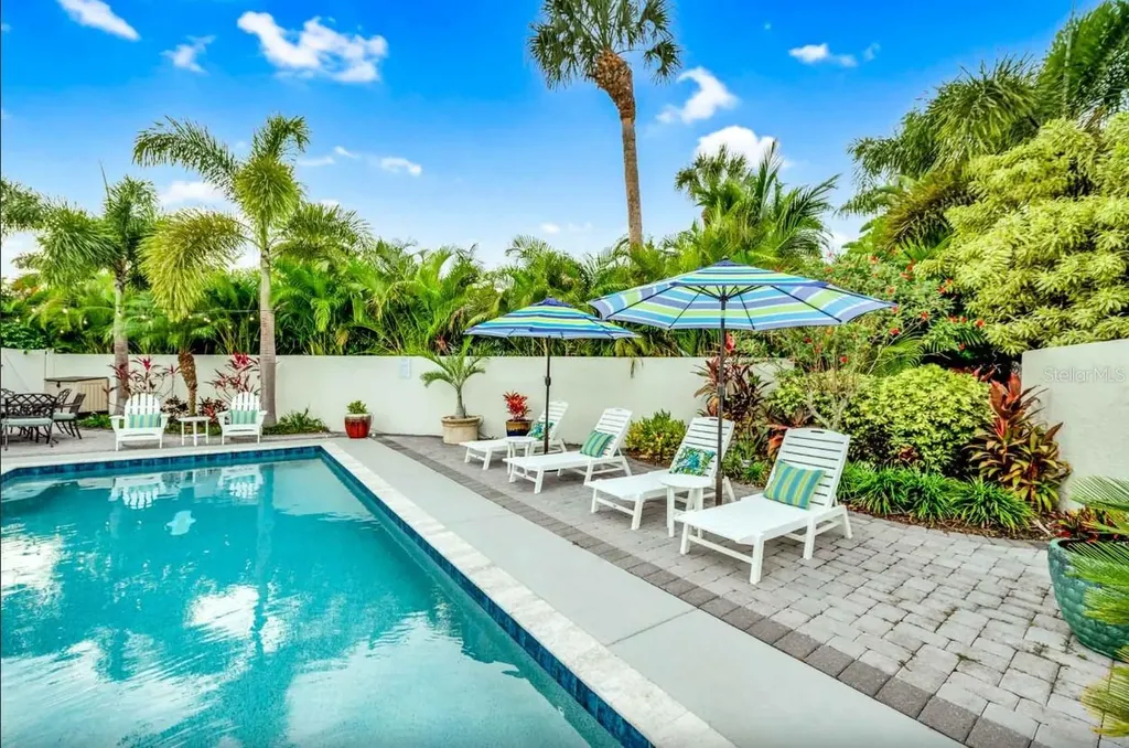 301 Jackson Drive Sarasota FL 34236