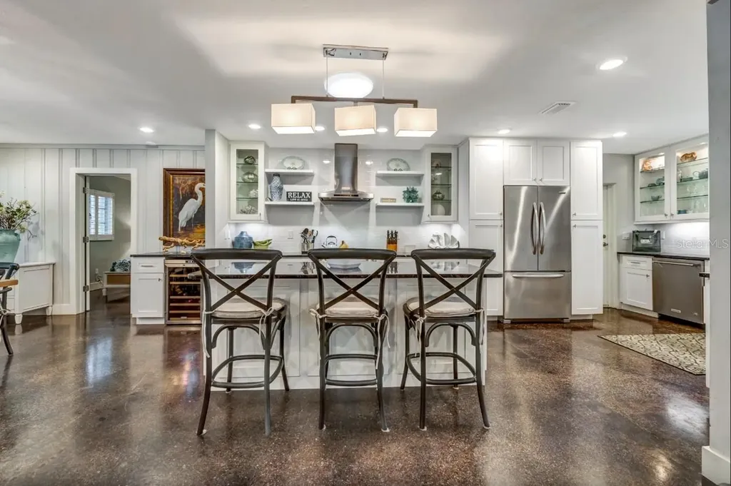 301 Jackson Drive Sarasota FL 34236