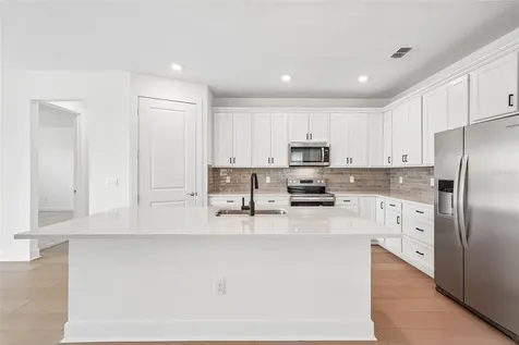 9927 Johnson Oaks Glen Parrish FL 34219