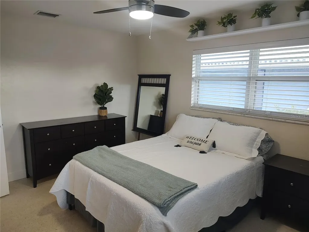 4165 13th Lane NE St Petersburg FL 33703