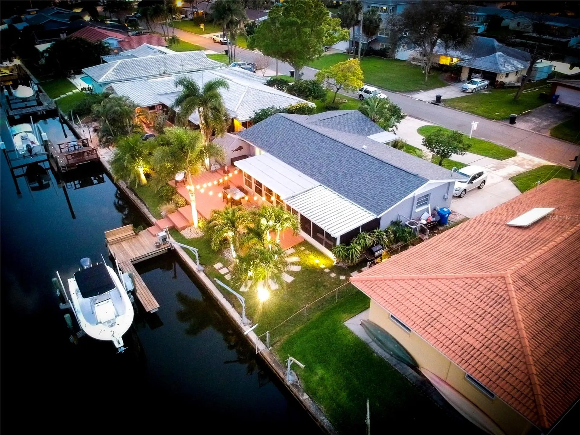 4165 13th Lane NE St Petersburg FL 33703