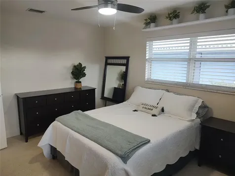 4165 13th Lane NE St Petersburg FL 33703