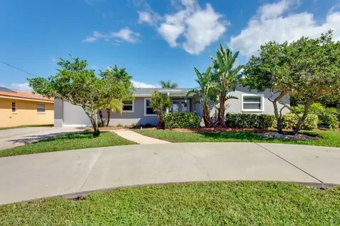 4165 13th Lane NE St Petersburg FL 33703
