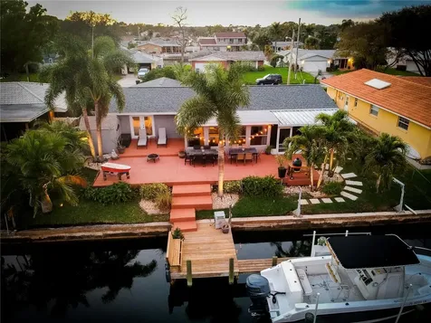 4165 13th Lane NE St Petersburg FL 33703